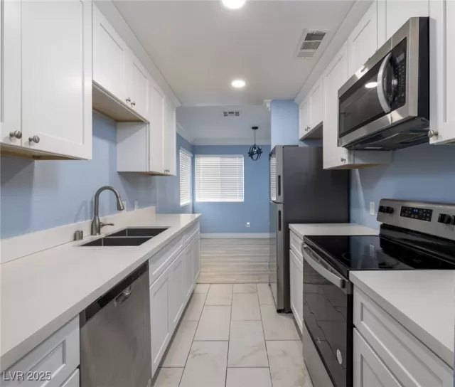 MLS: 2696840 Condo For Sale