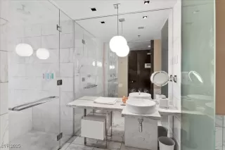 Photo #3: 2696845 Listing 