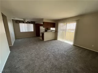 Photo #1: 2696849 Listing 