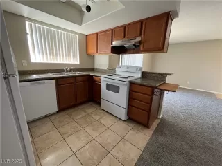 Photo #4: 2696849 Listing 