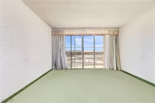 Photo #4: 2696904 Listing 