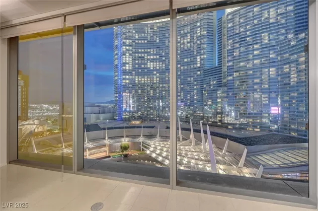 MLS: 2696931 Condo For Sale