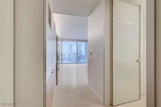 Photo #1: 2696931 Listing