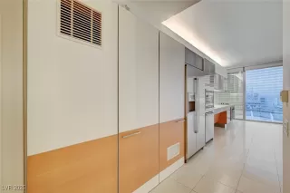 Photo #2: 2696931 Listing