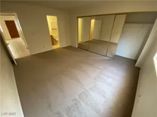 Photo #4: 2696977 Listing 