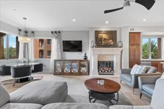 Photo #4: 2696988 Listing 