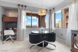 Photo #6: 2696988 Listing 