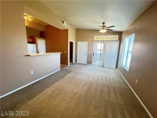 Photo #3: 2697002 Listing 