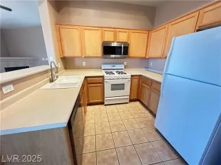 Photo #6: 2697002 Listing 