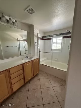 Photo #4: 2697009 Listing 