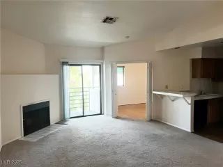 Photo #4: 2697016 Listing 