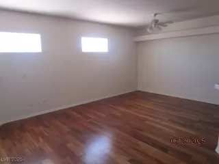 Photo #6: 2697022 Listing 