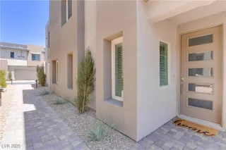 Photo #4: 2697032 Listing 