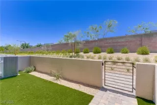 Photo #5: 2697032 Listing 
