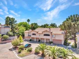 Photo #3: 2697067 Listing 