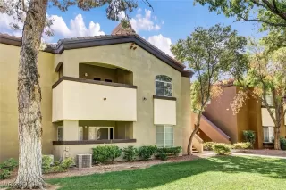 Photo #1: 2697078 Listing 