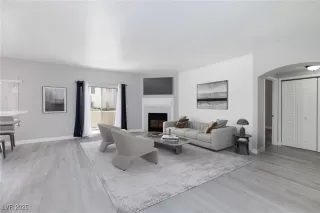 Photo #2: 2697084 Listing