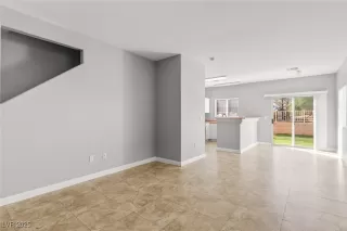 Photo #3: 2697101 Listing