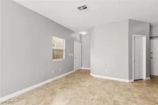 Photo #6: 2697101 Listing