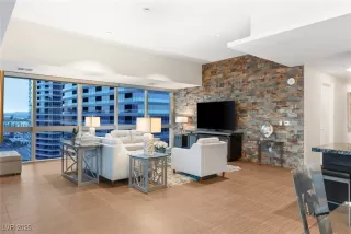 Photo #6: 2697107 Listing 