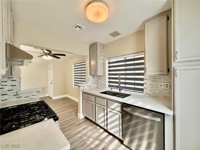 MLS: 2697137 Condo For Sale