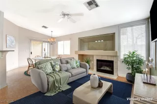 Photo #2: 2697151 Listing