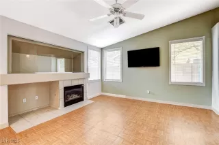 Photo #3: 2697151 Listing