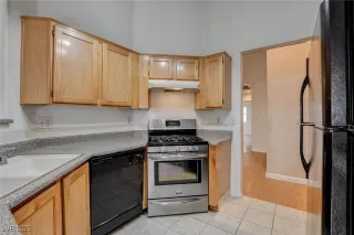 Photo #6: 2697151 Listing