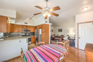 More Details about MLS # 2697165 : 520 ARROWHEAD TRAIL 522