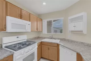 Photo #5: 2697267 Listing