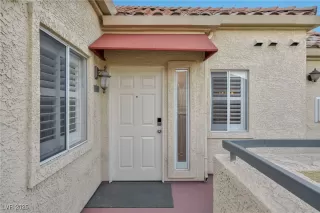 Photo #2: 2697281 Listing