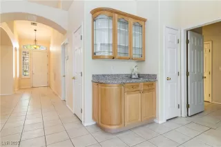 Photo #4: 2697283 Listing