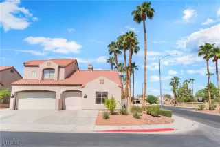 Photo #2: 2697301 Listing 