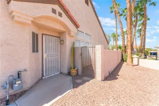 Photo #4: 2697301 Listing 