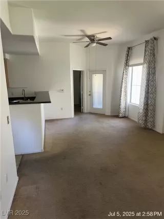 Photo #2: 2697317 Listing 