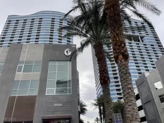 Photo #1: 2697341 Listing