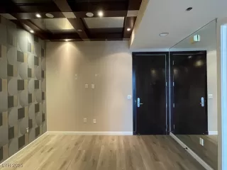 Photo #4: 2697341 Listing