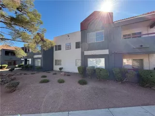 Photo #1: 2697345 Listing 