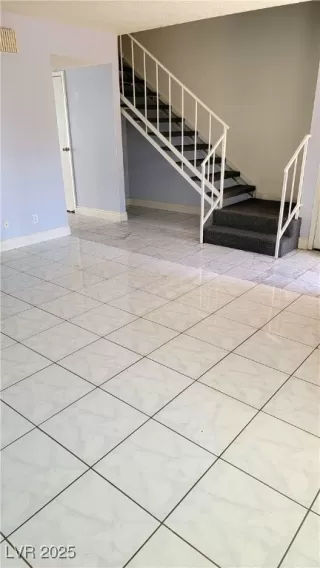 Photo #2: 2697356 Listing 