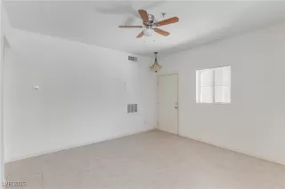 Photo #5: 2697395 Listing