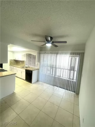 Photo #3: 2697408 Listing 