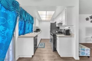 Photo #5: 2697435 Listing