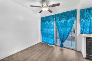 Photo #6: 2697435 Listing