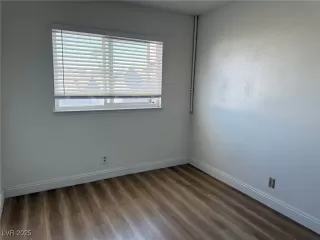 Photo #5: 2697477 Listing 