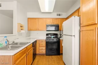 Photo #3: 2697512 Listing 