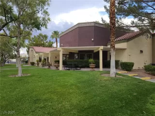 Photo #4: 2697519 Listing 