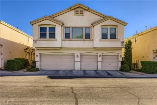 Photo #1: 2697595 Listing