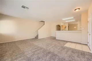 Photo #5: 2697595 Listing