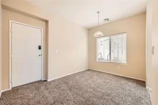 Photo #6: 2697595 Listing