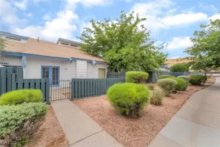 Photo #1: 2697617 Listing 